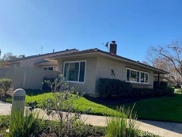 Property Photo: 1 Cherry S CA 92612