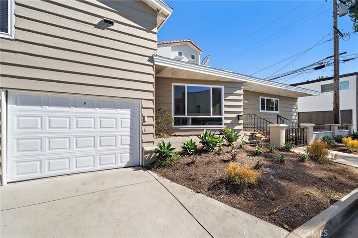 Property Photo: 3212 2nd CA 92625