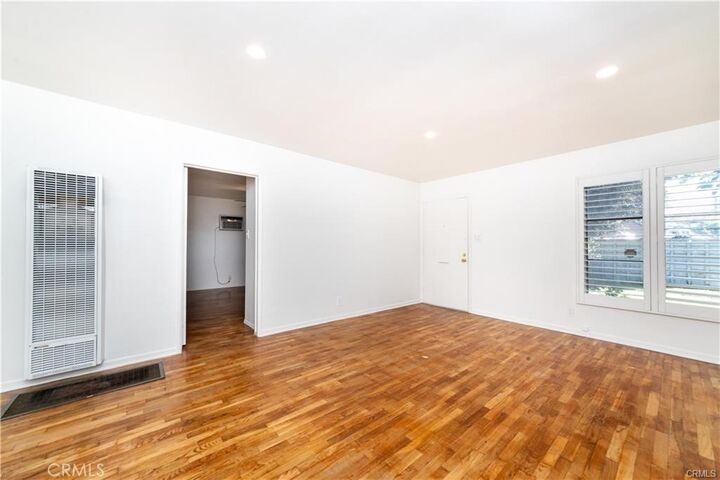 Property Photo: 4183 Tujunga CA 91604