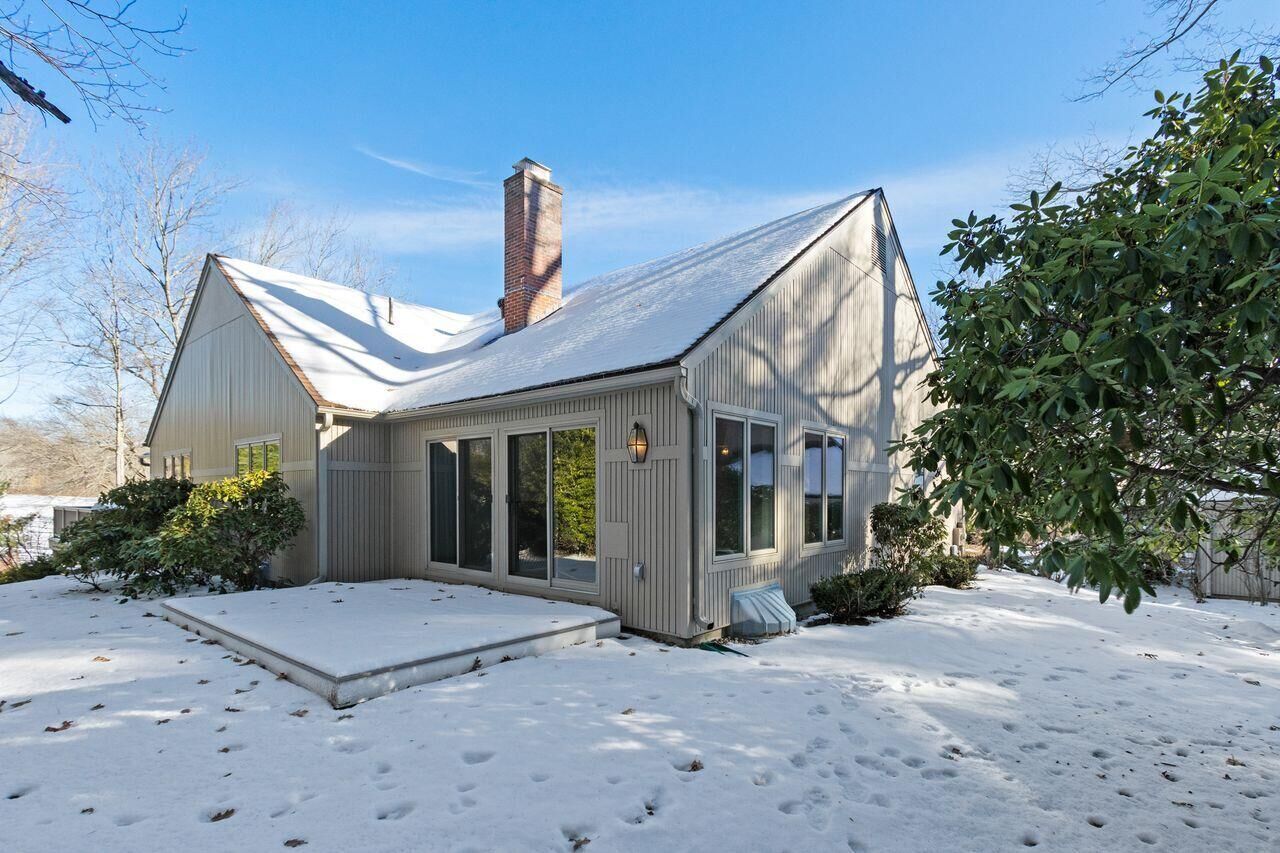 Property Photo: 7 Wildwood Drive 7 ME 04107