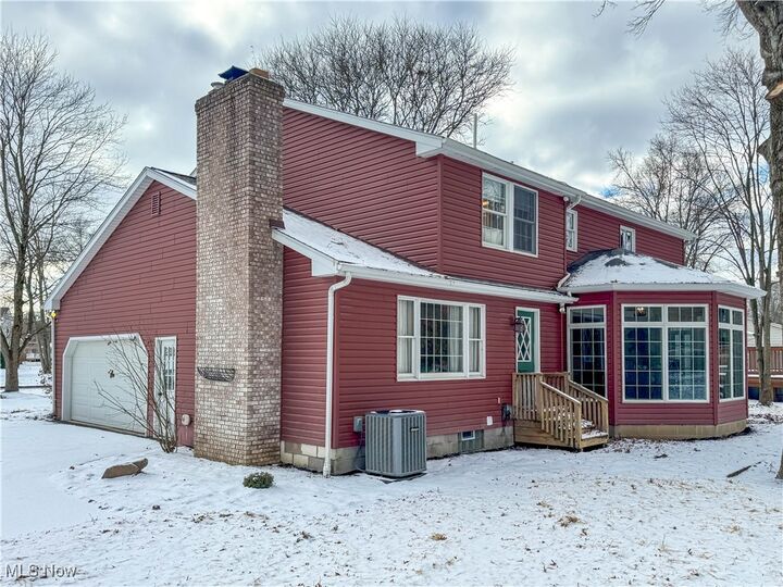 Property Photo:  1424 Turnberry Drive  OH 44512 