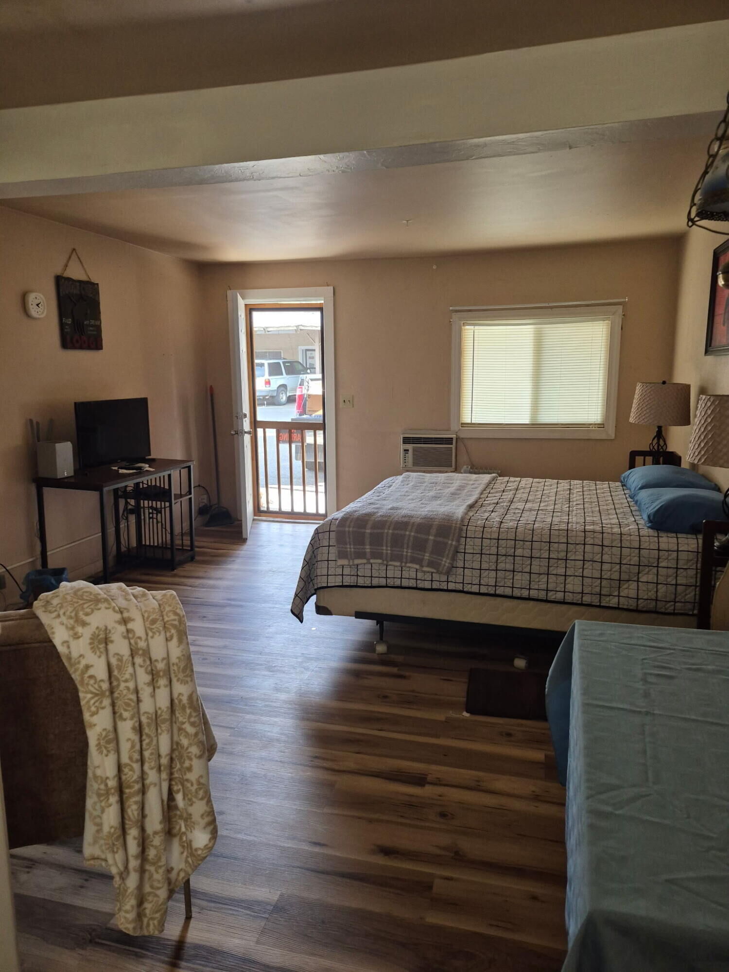 Property Photo:  755 S Canyon Boulevard  OR 97845 