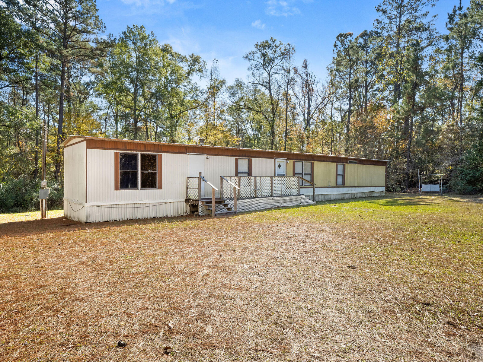 Property Photo: 332 Belview Ln LA 71446