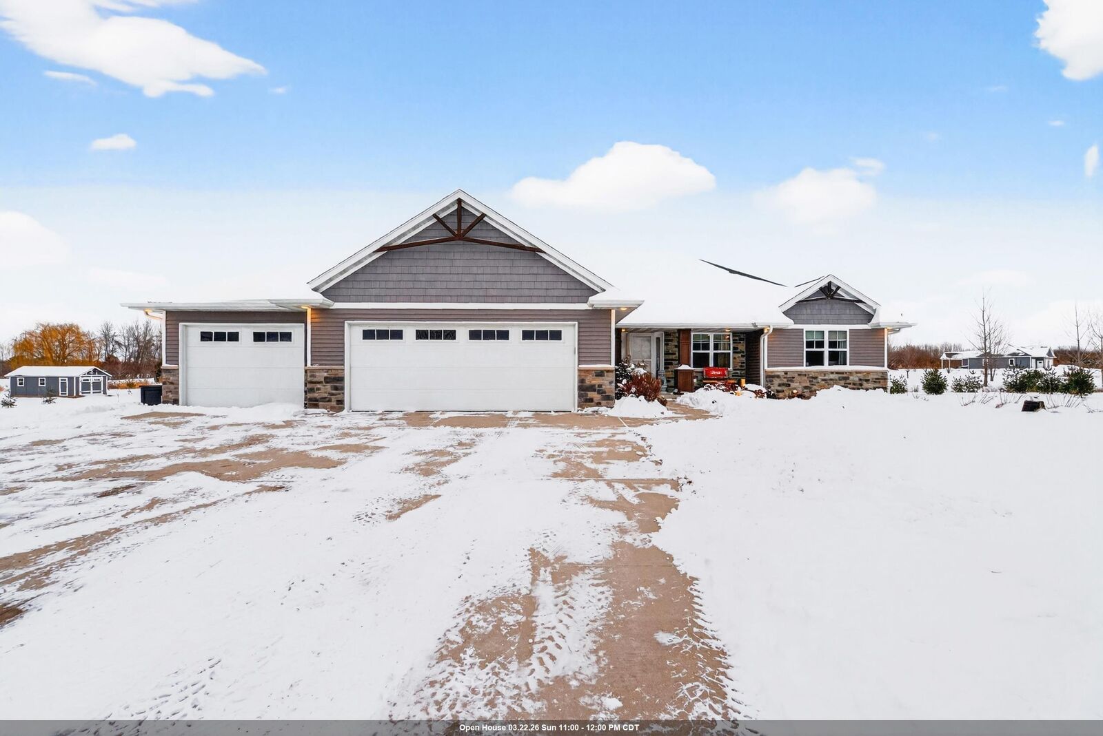Property Photo:  2226 Laddie Trail  WI 54115-8472 
