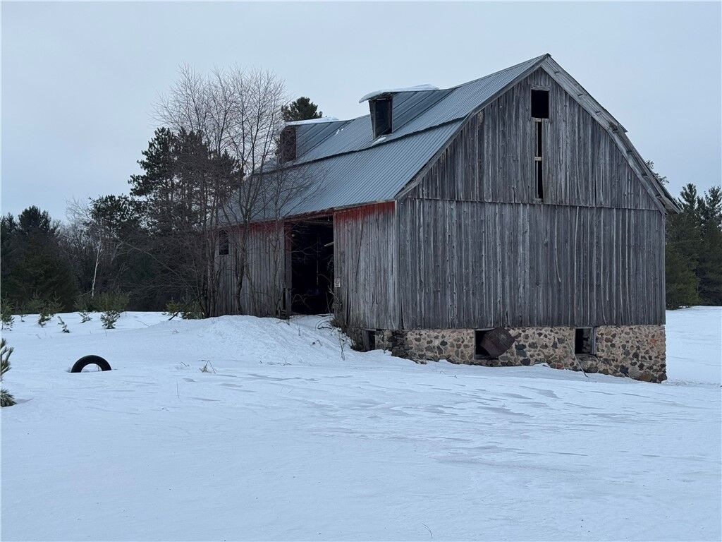 Property Photo: N6398 Fred Tripp Road WI 54875