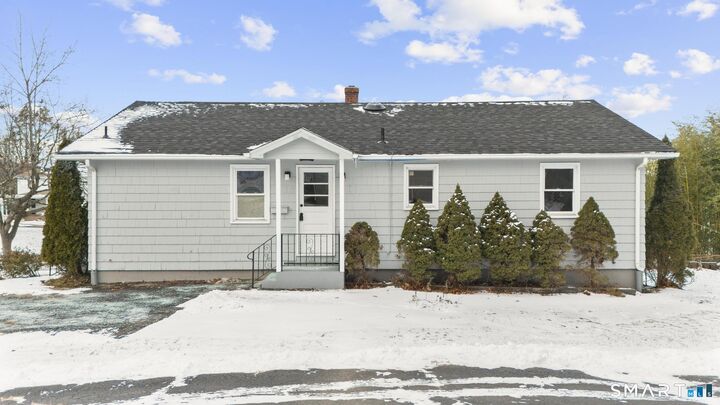 Property Photo:  13 Allen Street  CT 06010 