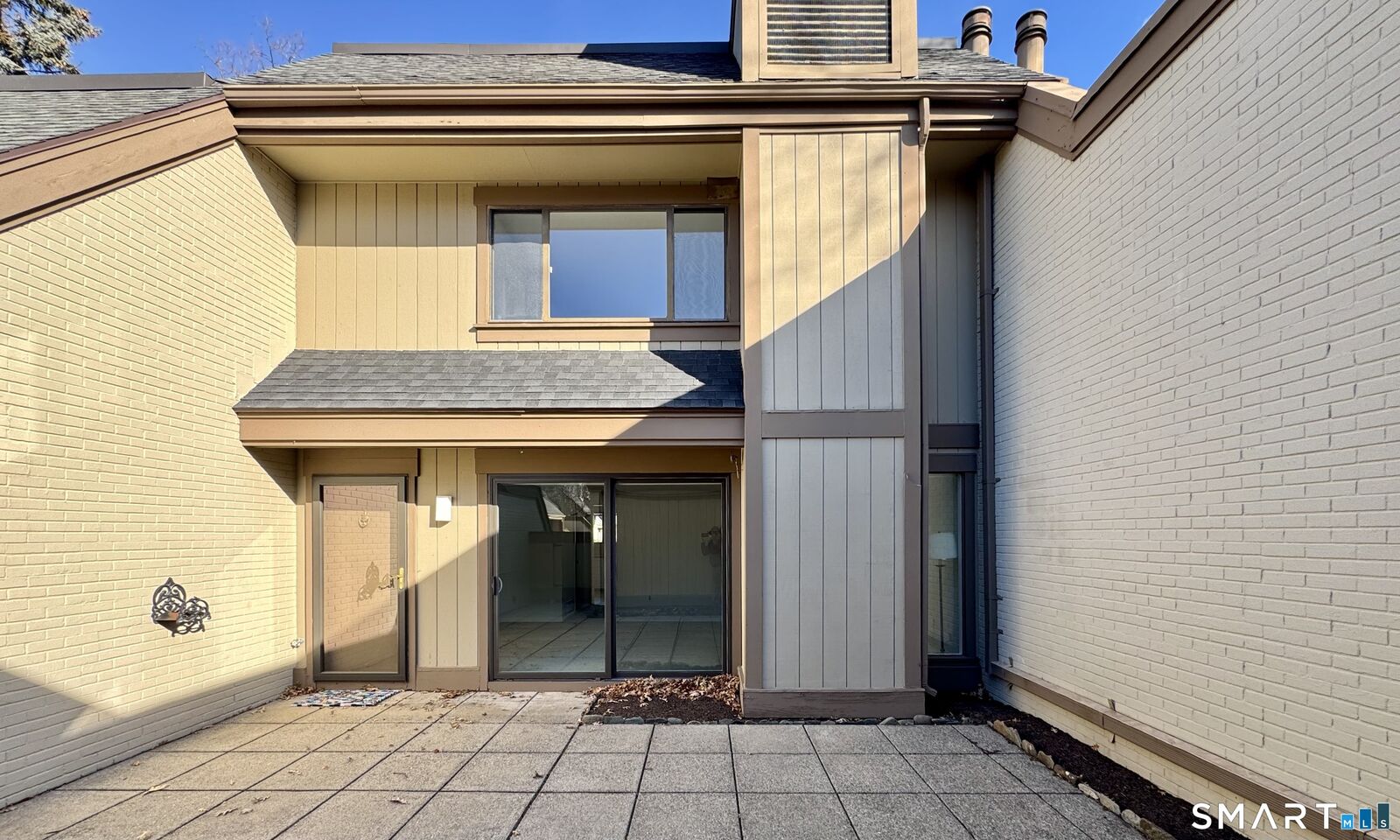 Property Photo:  85 Viscount Drive 13B  CT 06460 