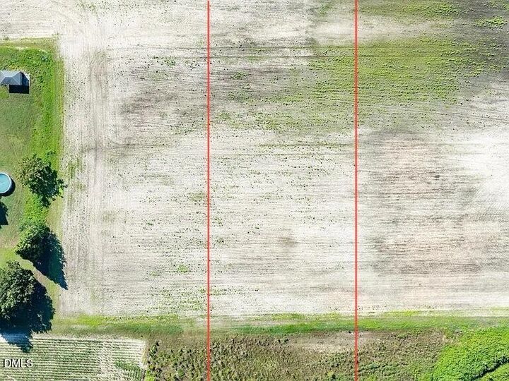 Property Photo:  684 W Nc 55 Highway  NC 28365 