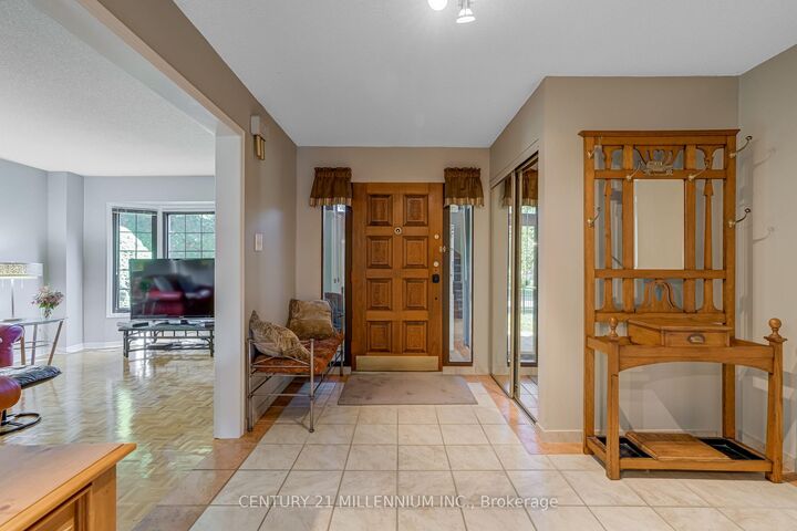 Property Photo:  10 Phelps Drive  ON L6X 3V5 