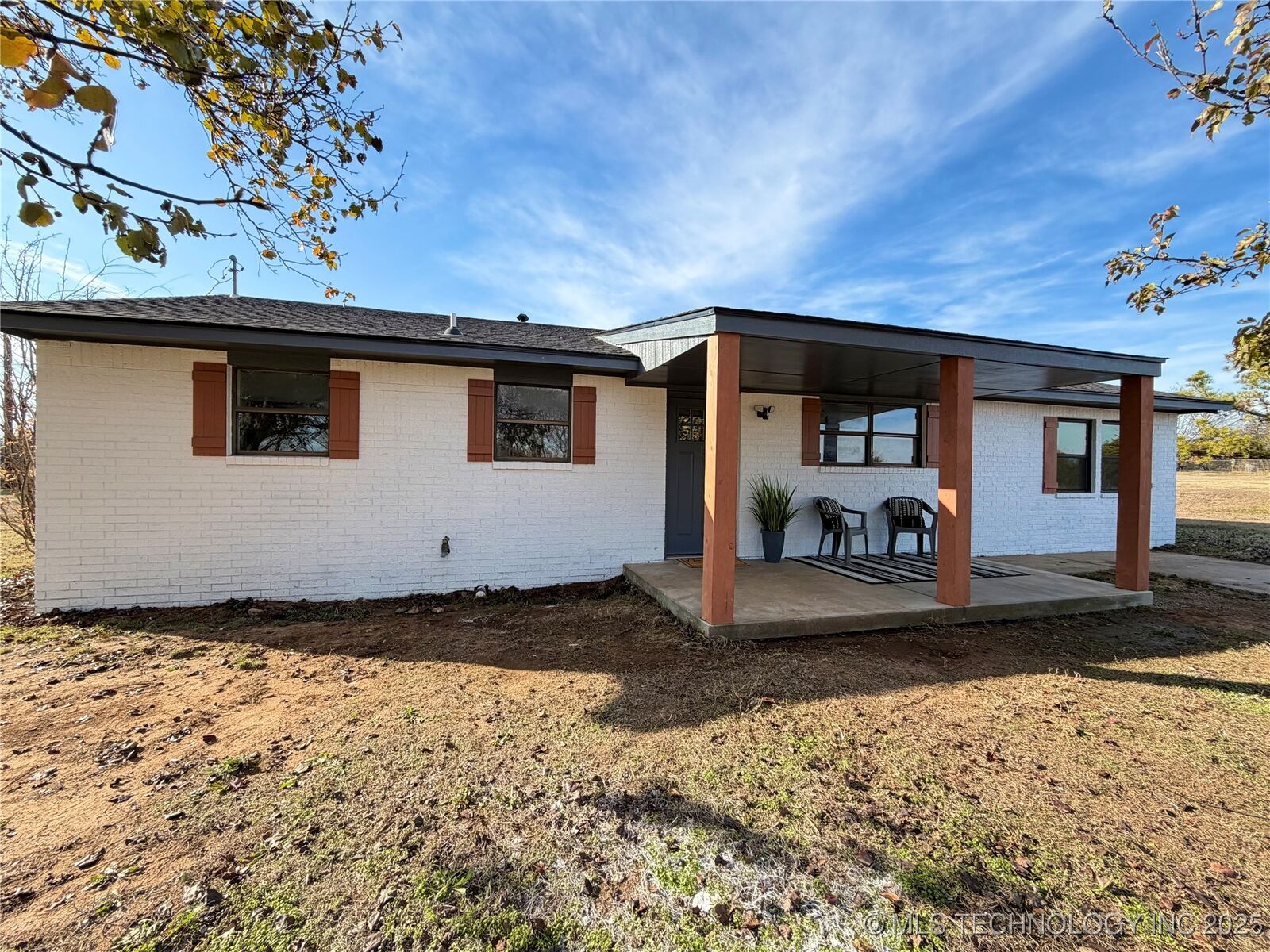 Property Photo: 2316 W Grandstaff Road OK 74023