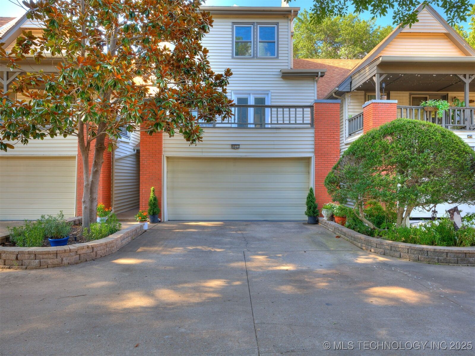 Property Photo: 4822 S Quaker Avenue OK 74105