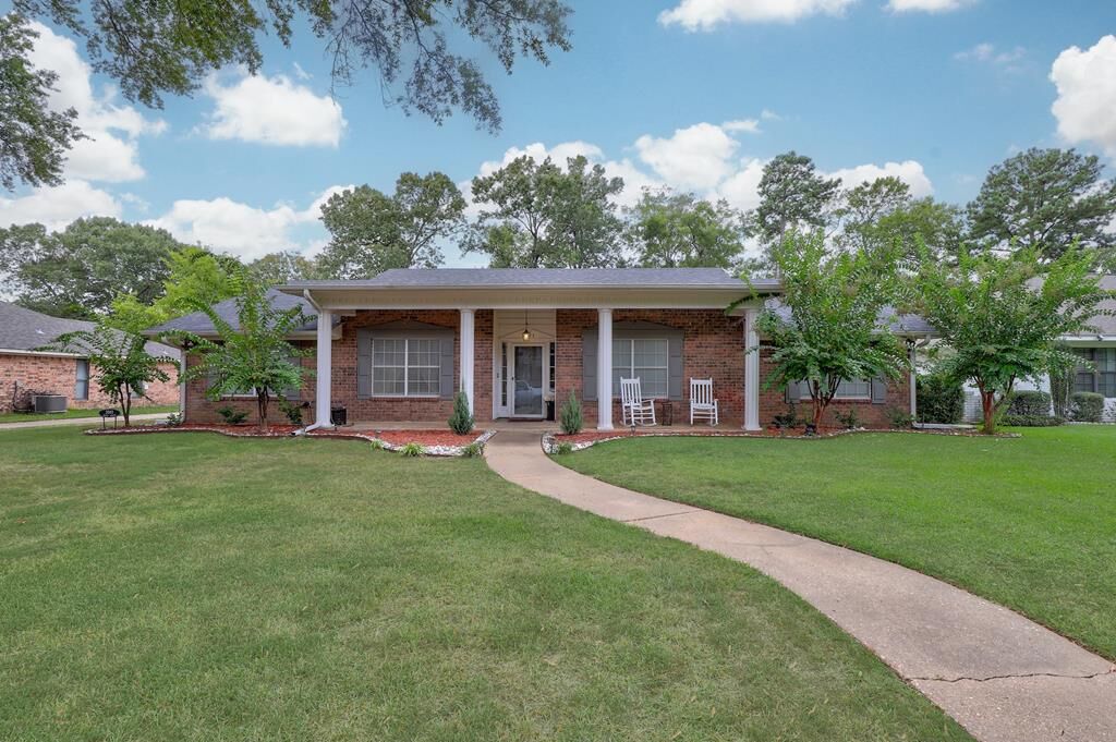 Property Photo:  3003 Kevin Ave.  TX 75503 