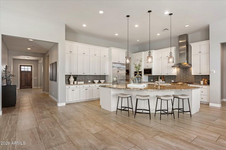 Property Photo:  1270 E Lynx Way  AZ 85298 