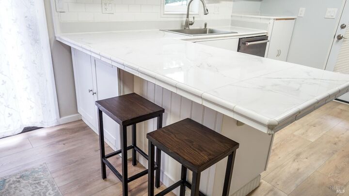 Property Photo: 546 Colonial Park Drive CA 95403