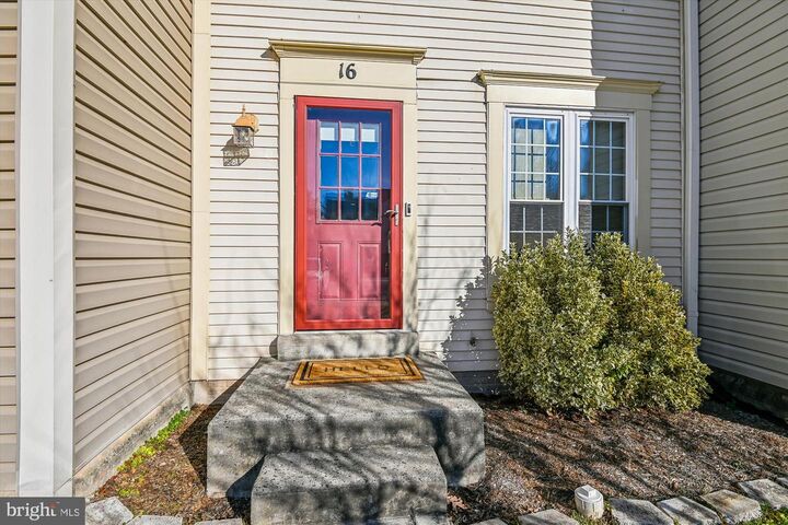 Property Photo:  16 Jack Pine Place  MD 21236 