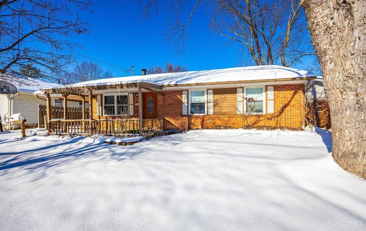 Property Photo:  2480 Merriway Lane  OH 45231 