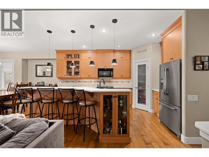 Property Photo:  1601 Tower Ranch Boulevard  BC V1P 1P9 