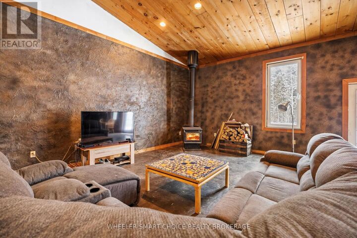 Property Photo:  11441 Levere Road  ON K0E 1S0 
