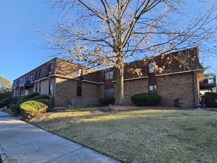 Property Photo:  603 Nottingham Way  NJ 08822 