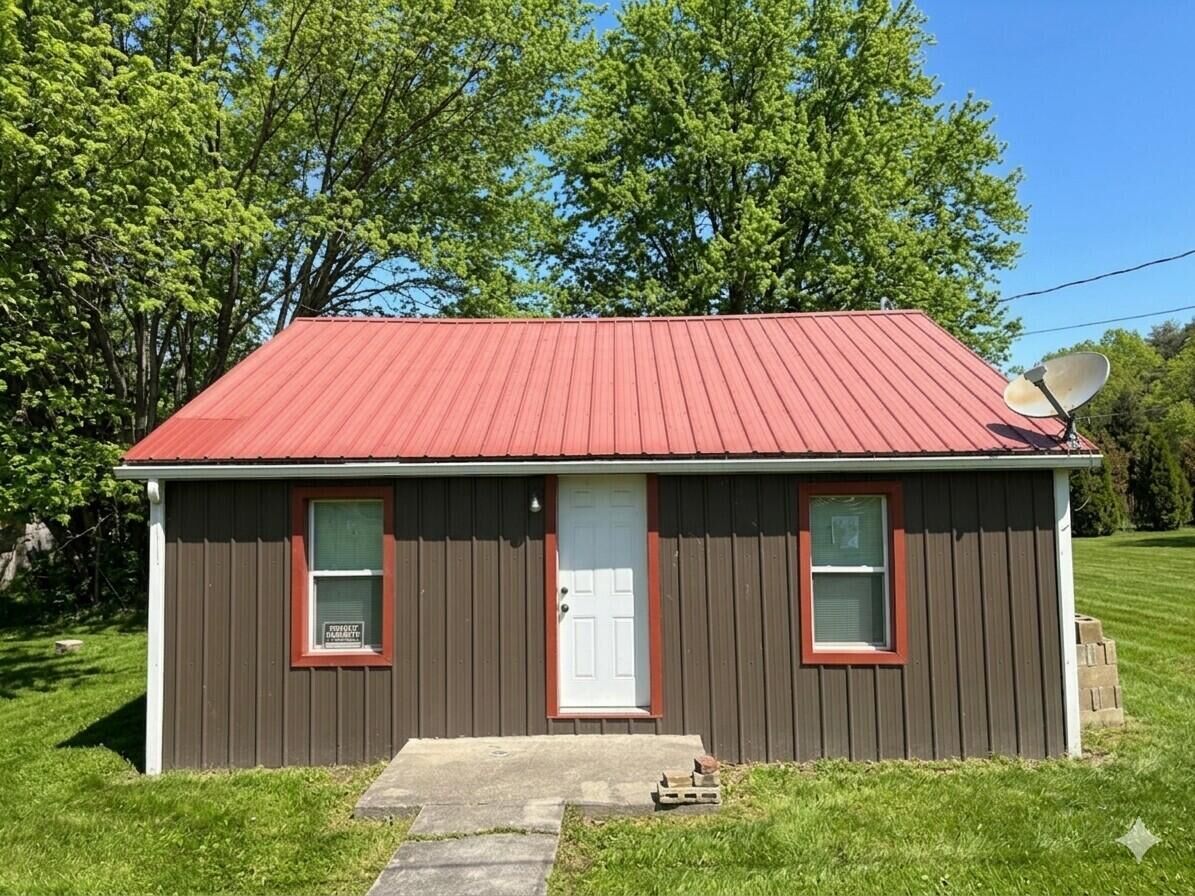 Property Photo:  181 Woodlawn St  WV 24986 