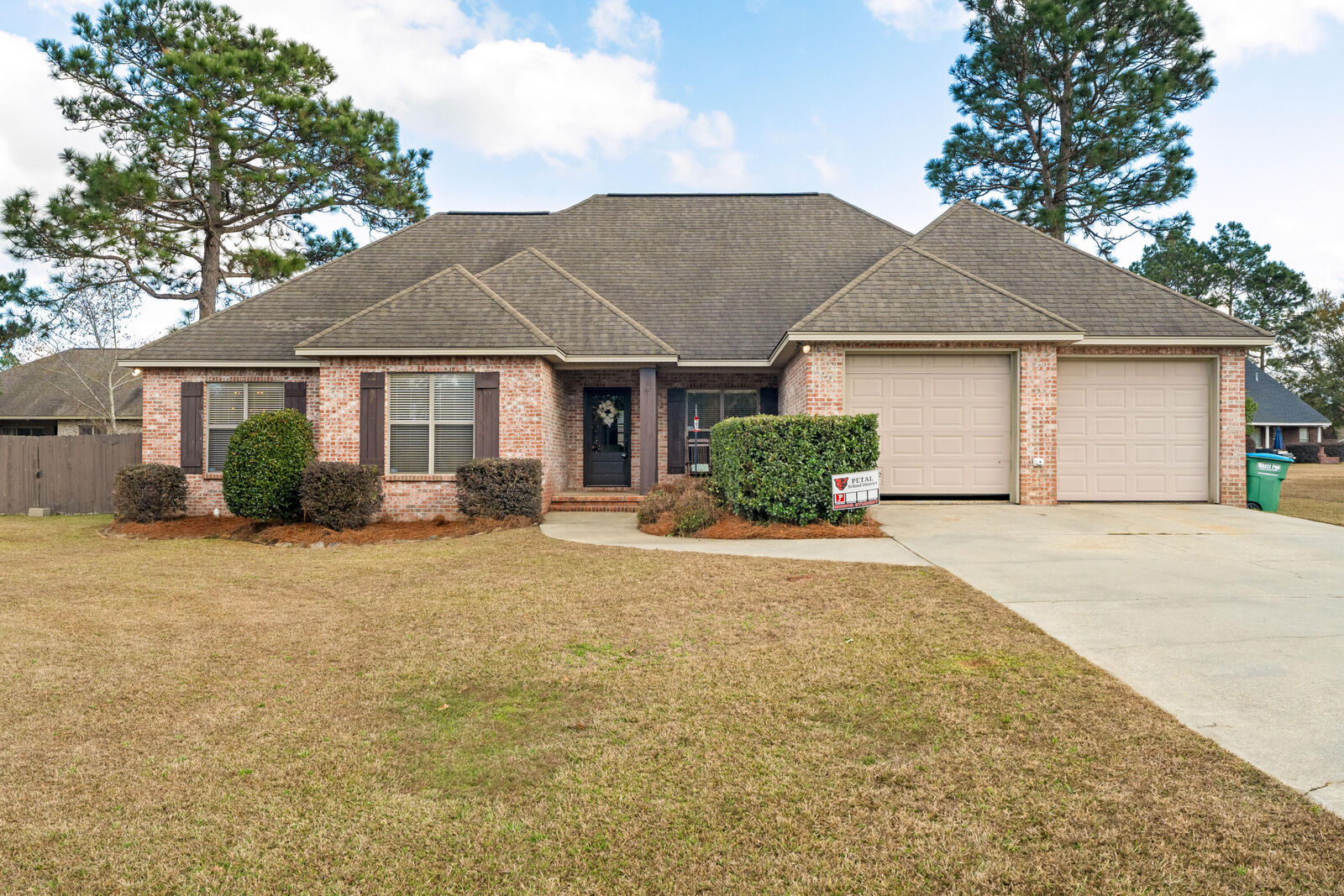 Property Photo:  26 Tee Time Dr.  MS 39465 