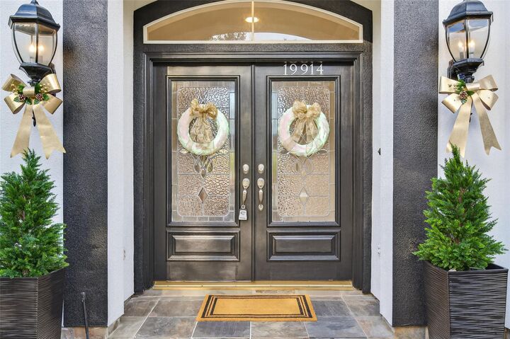 Property Photo:  19914 Sable Stone Circle  TX 77450 