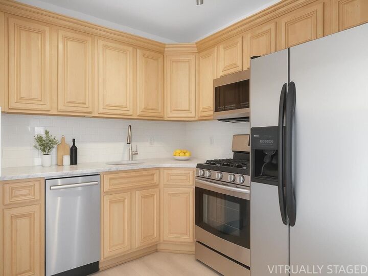 Property Photo:  605 New York Ave 301  NJ 07087 