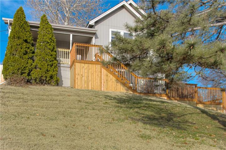 Property Photo:  6022 NE 48th Street  MO 64119 