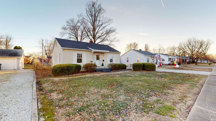 Property Photo: 2315 E Illinois Street IN 47711