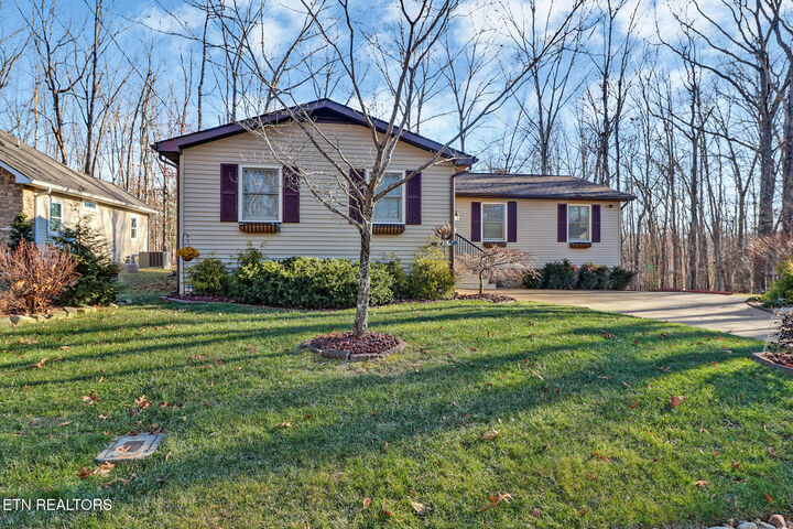 Property Photo:  129 Glenwood Drive  TN 38558 