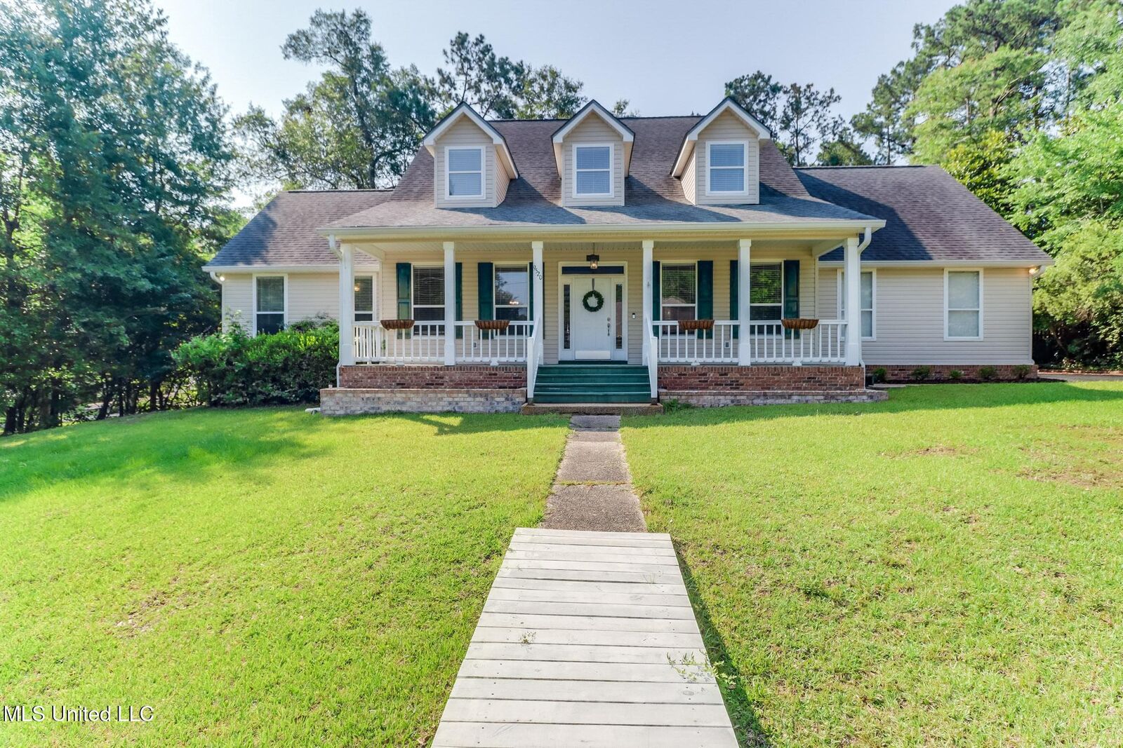 Property Photo:  9520 Kalikimaka Place  MS 39525 