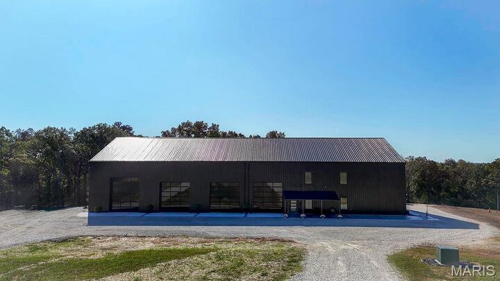 Property Photo: 709 Eberhardt MO 63020