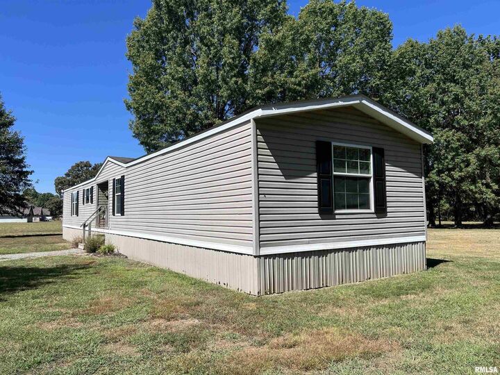 Property Photo:  9549 Johns Lane  IL 62959 