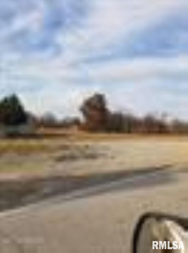 Property Photo:  000 E Plaza Drive  IL 62918 