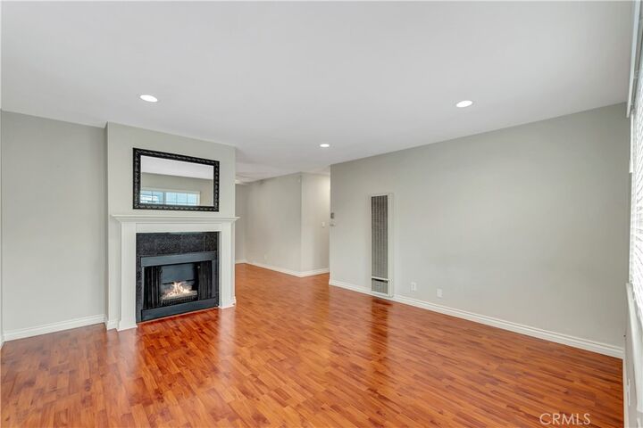 Property Photo: 605 20th Street C CA 92648