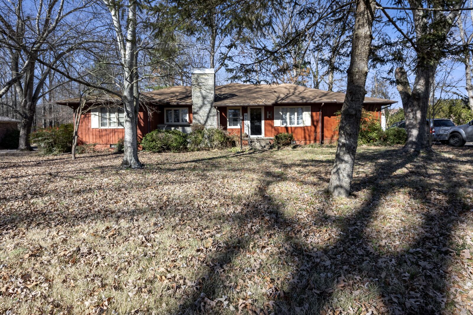 Property Photo:  303 Jackson Cir  TN 37388 