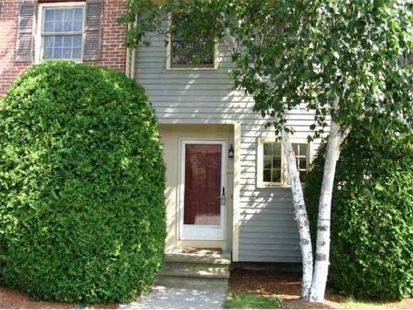 Property Photo:  113 Fox Hollow Drive  NH 03051 