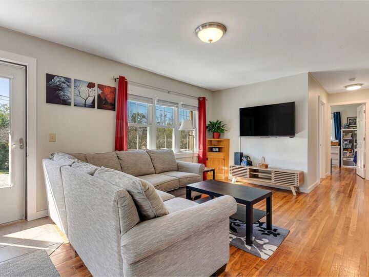 Property Photo: 5 Duane Court VT 05753