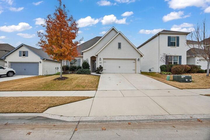 Property Photo: 5120 Gaucho Trail TX 76126