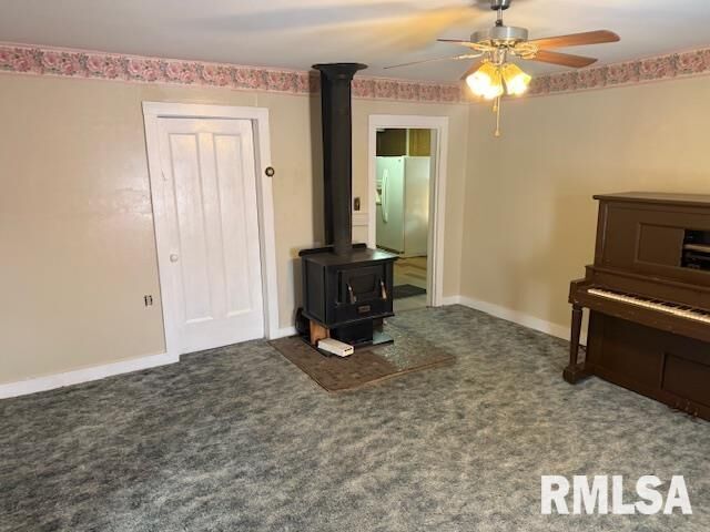 Property Photo: 205 N Church Street IL 61571