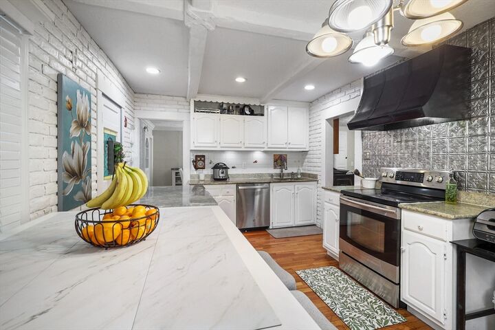 Property Photo:  16 Allen Street  MA 01532 