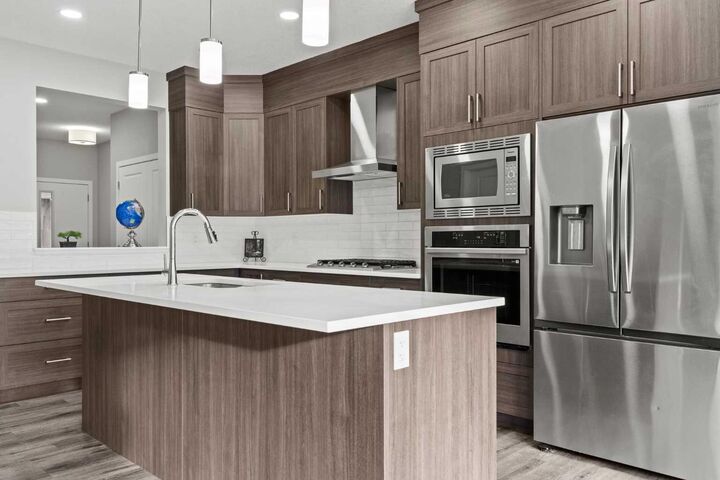 Property Photo:  109 Mallard Grove SE  AB T3S 0E2 