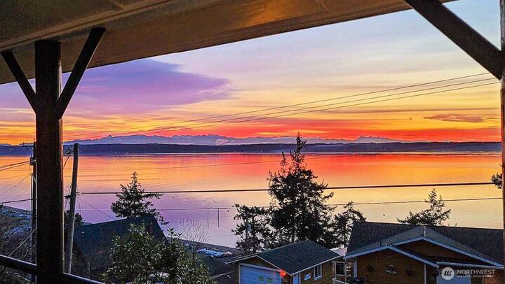 Property Photo:  350 N Sunset Drive  WA 98282 