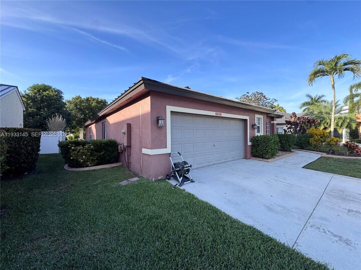 Property Photo:  326 SW 162nd Ave  FL 33027 