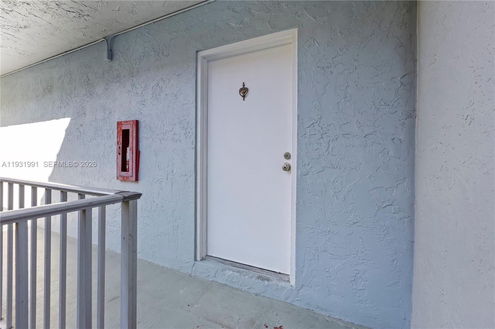 Property Photo:  455 S Pine Island Rd 307C  FL 33324 