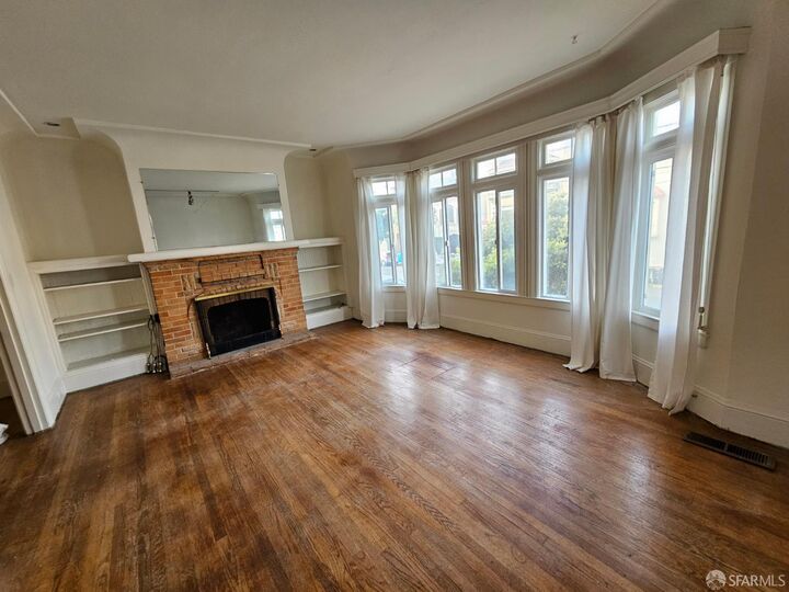 Property Photo: 1362 25th Avenue CA 94122