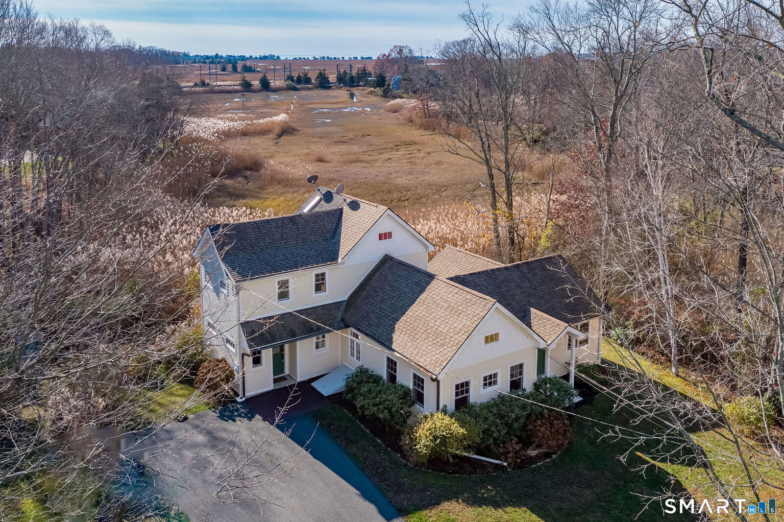 Property Photo: 90 Boston Post Road CT 06443