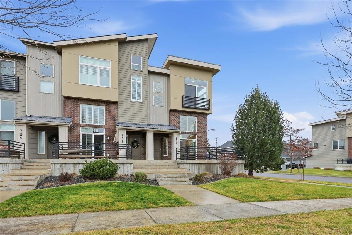 Property Photo: 2302 W Summit Pkwy WA 99201