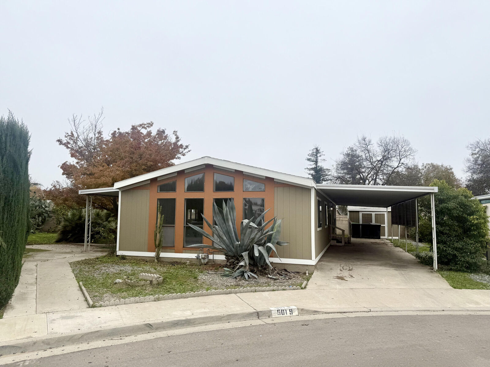 Property Photo: 5019 W Dorothea Avenue CA 93277