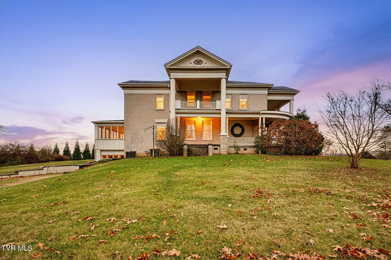 Property Photo:  322 Spruce Street  TN 37620 